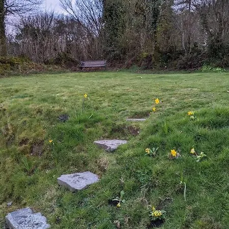 Tranquil 1 Bedroom Cottage 15 Mins Drive To Sea Mydroilin Exterior photo
