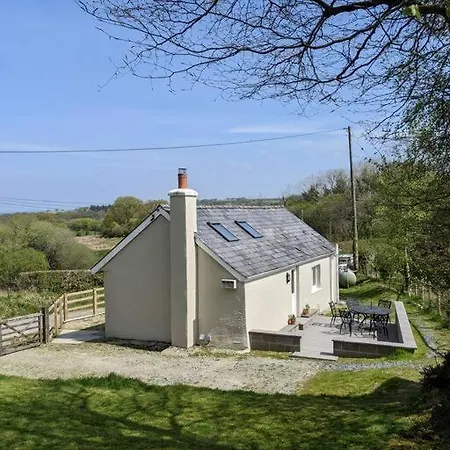 Tranquil 1 Bedroom Cottage 15 Mins Drive To Sea Mydroilin Exterior photo